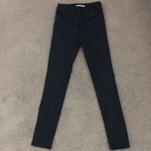 Levi’s High Rise Black Skinny Jeans